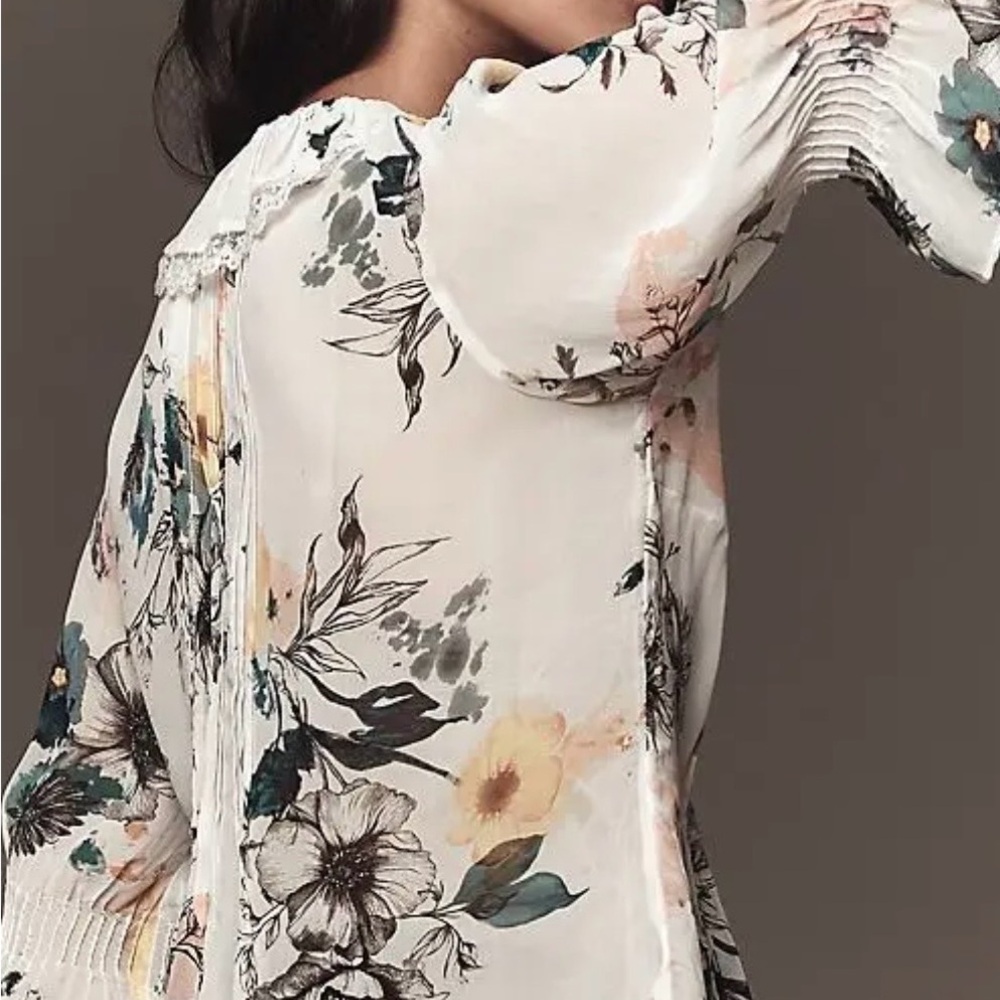 Anthropologie sheer floral lace detailed blouse size XS ( runs large:) NWOT - Picture 3 of 13